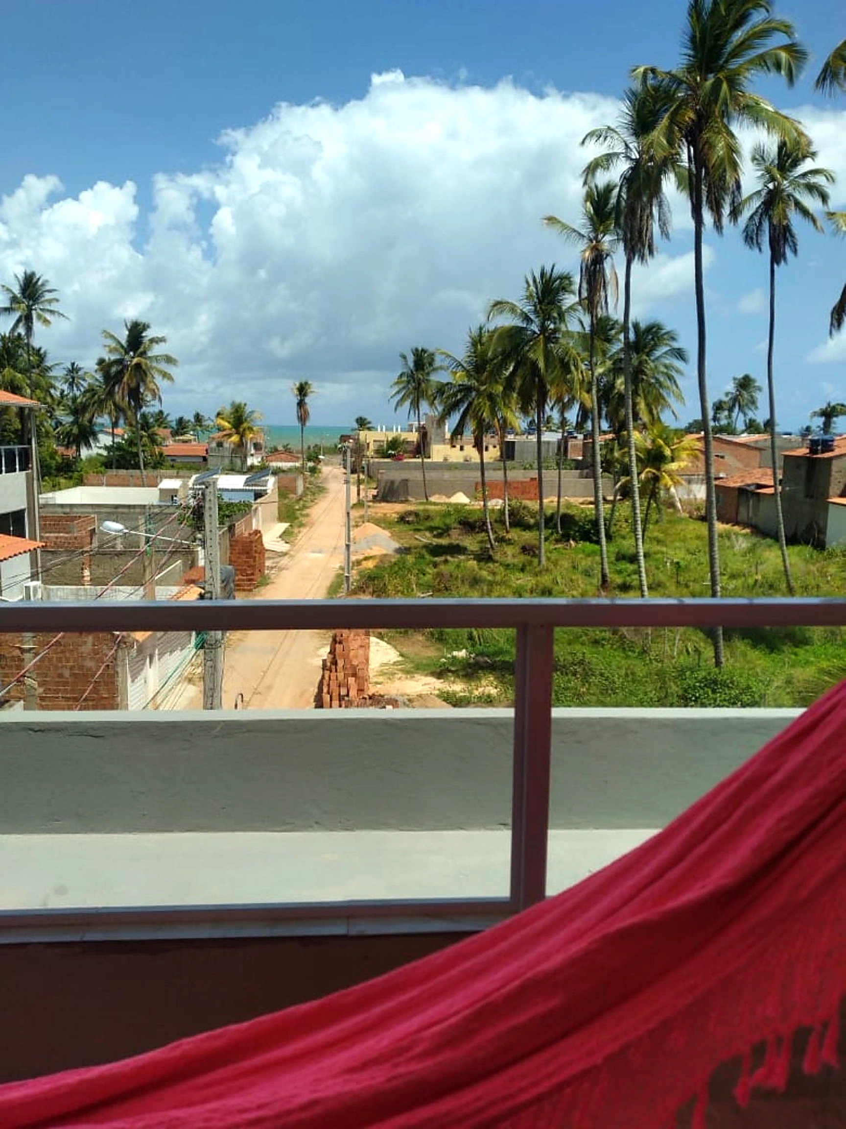 Quarto 7 — vista para o mar e varanda